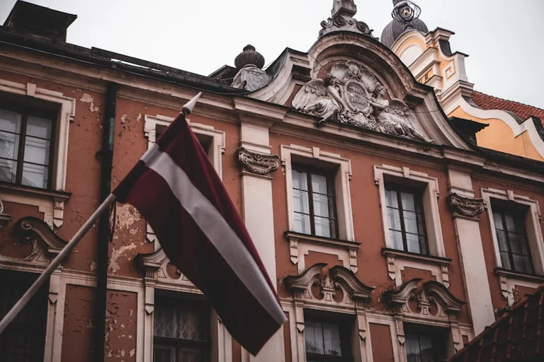 15. Saeimas vēlēšanas: dokumenti un balsošana 3. oktobrī