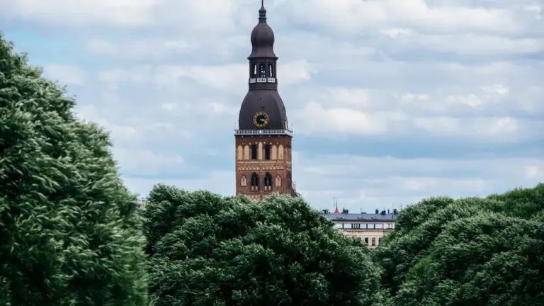 Rīgas Doma vēsture: romānika, gotika un Vecrīgas dzīve